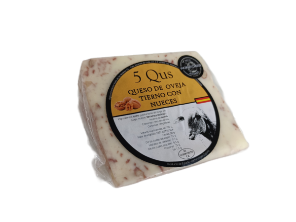 queso de oveja tierno con nueces